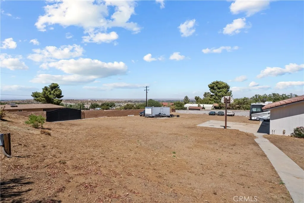 354 Westlake Drive, Palmdale, California 93551 home-pic-38